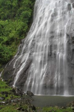 Afareaitu_Waterfalls_031_20121219