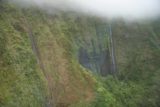 Air_Kauai_heli_173_12262006 - Pair of falls near the Wai'ale'ale Crater