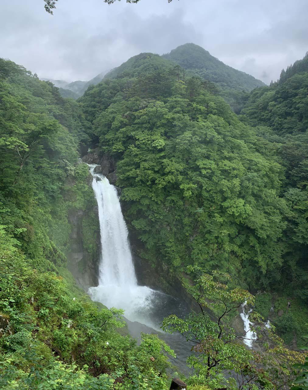 Akiu Great Falls