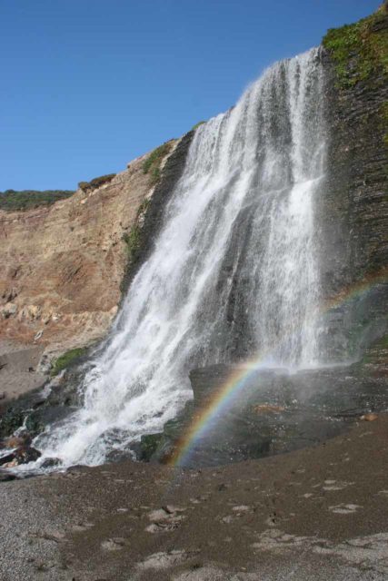 An example of Alamere Falls shot in standard 'short exposure'