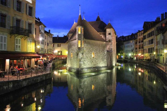 This twilight shot of Annecy, France used high ISO (3200) with a 1/10th second exposure so I was able to take this shot without a tripod, but if you look at the sky closely, you'll see graininess (noise) in the clouds as a result of the high ISO