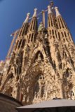 Barcelona_681_06212015 - Looking up at the 'earthy' looking Sagrada Familia's front facade