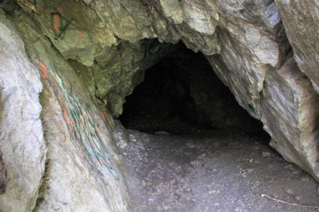 Bonita_Falls_088_05072011 - One of the small caves near the main drop of the Bonita Falls