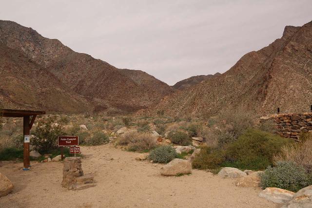 Borrego_Palm_Canyon_011_02092019 - Looking right at the Borrego Palm Canyon Trailhead from the parking lot