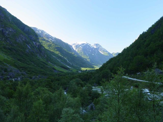 Briksdalbreen_007_06302005