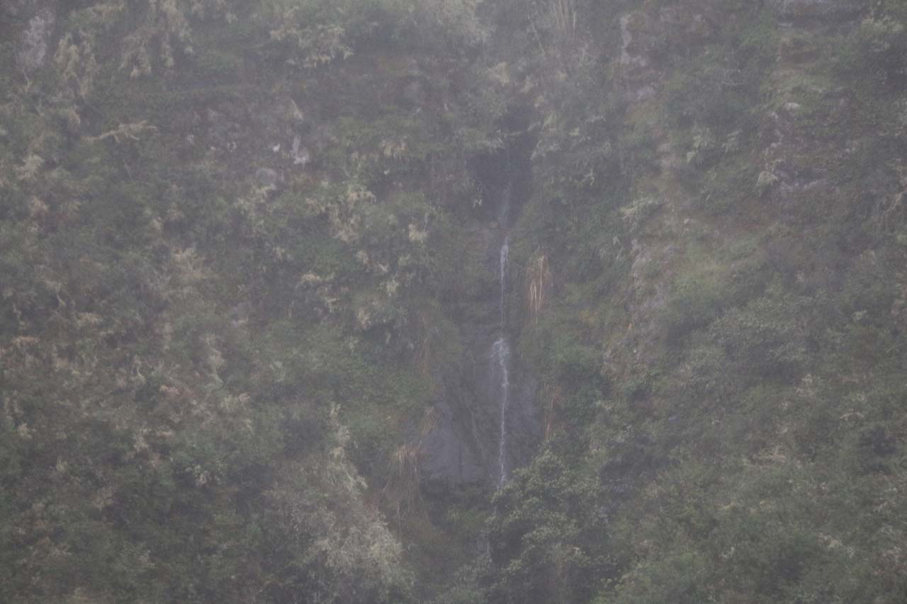 Brooks Falls was really my waterfalling excuse to get in an early morning hike around the Pacifica area before returning to San Francisco for some city touring. For a waterfall this close to the...