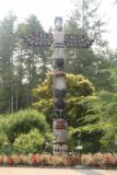 Butchart_Gardens_091_08022017 - Direct look at the other one of the totem poles in the Butchart Gardens