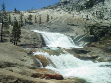 California Falls is the next major ensemble of waterfalls you'll see beyond the Glen Aulin High Sierra Camp.  There is a spur trail leading to its most photogenic spot...
