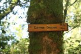 Cascade_de_Tendon_071_06202018 - A sign pointing the way to the Grande Cascade de Tendon from the car park for the Petite Cascade de Tendon