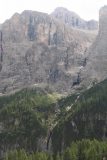 Cascate_di_Pisciadu_008_07162018 - Focused look at the full drop of the Cascate del Pisciadu by Colfosco
