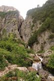 Cascate_di_Pisciadu_187_07162018 - Looking back up at the Cascate del Pisciadu from the unsanctioned footbridge