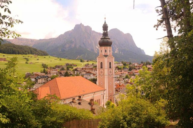 Castelrotto_058_07172018 - Further to the west of Santa Cristina di Val Gardena was the quaint and scenic town of Castelrotto (Kastelruth) with its signature church surrounded by Dolomite Massifs