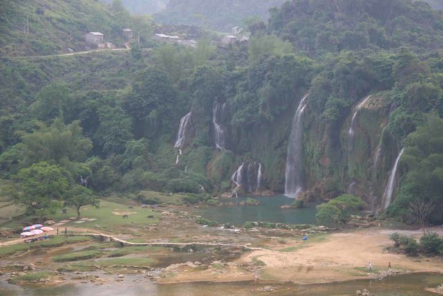 Detian_108_04232009 - Ban Gioc Waterfall