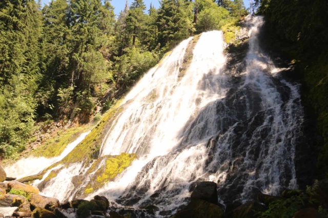 Diamond_Creek_Falls_107_07142016 - Direct look at the Diamond Creek Falls from its base