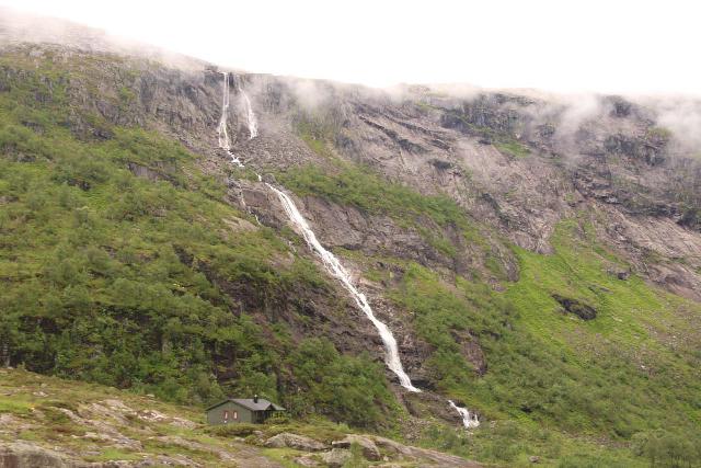 Dirdal_057_06202019 - Very tall waterfall tumbling near the mouth of Hunnedalen and the head of Øvstebødalen