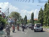 Drive_to_Ubud_008_iPhone_06172022 - Driving through the organized chaos between the Denpasar Airport and Ubud