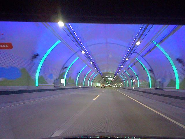 Driving_to_Paraeso_040_MingSung_06182023 - The exit for Paraeso Falls is between a pair of long tunnels along an expressway linking Miryang and Ulsan