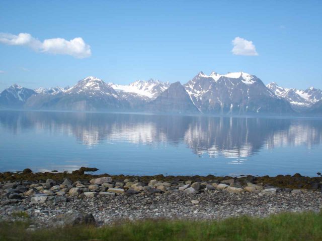 E6_088_jx_07082005 - This was what the Lyngen Alps looked like from the E6 when we first drove by here in early July 2005