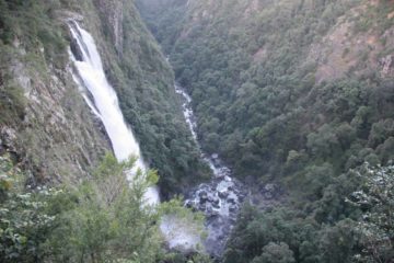 Ellenborough Falls was a very pleasingly high-flowing waterfall plunging high off the cliffs surrounding the Ellenborough Gorge.  Julie and I found this beautiful waterfall to be one of our...