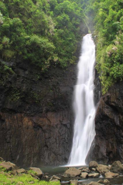 Faarumai_Waterfalls_070_20121215 - Direct look at what I believe to be the Haamaremare Rahi Waterfall
