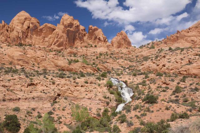A GPS device for hiking works pretty well in open terrain like the deserts of Southern Utah, including Faux Falls near Moab