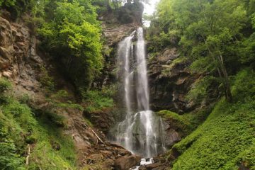 The Finsterbach Waterfalls were a series of three waterfalls with heights of 23m, 21m, and 34m, respectively.  To my knowledge, the first waterfall was called the namesake Finsterbachfall...