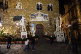 Florence_049_11202023 - Looking towards the replica of the David Statue with the Hercules and Caco (Ercole e Caco) statue at the Piazza della Signoria