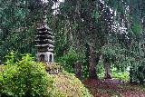 Ginzan_211_07082023 - Checking out some pagoda-like pillar within the Omokageen Park at Ginzan