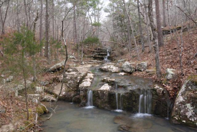 Glory Hole Falls Trail (Ozark Forest) - 2 mi (o&b)