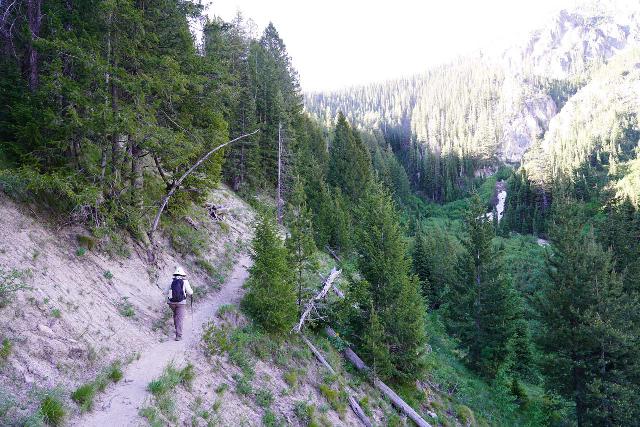 Alpine Way Trail