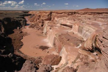 Grand Falls, when it's on like it was when we were there, is one of the most attractive waterfalls in the US (let alone the American Southwest).  What makes this proclaimed 181ft waterfall so...