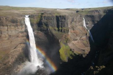 Haifoss is said to be the second tallest waterfall in Iceland at 122m tall (at least that was the case in July 2007).  But encyclopedic facts aside, what really made this waterfall stand out...