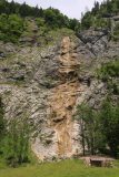 Hallstatt_410_07052018 - Focused look at the tall but thin Schleierfall en route to the Waldbachstrub Waterfall