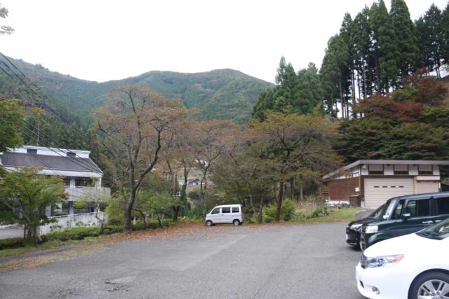 Harafudo_Falls_001_10222016 - The car park for the Harafudodaki Falls Park