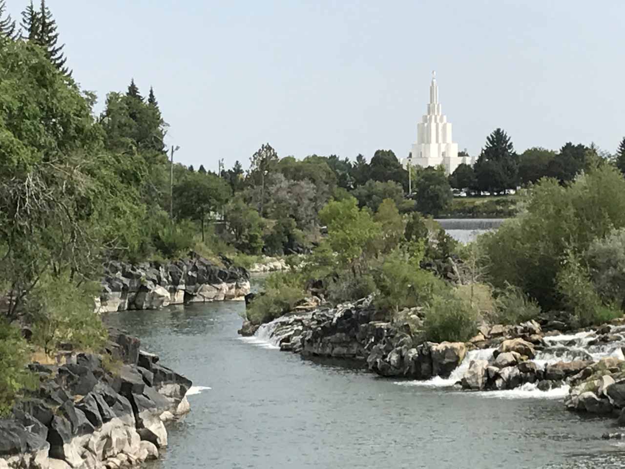 Idaho Falls, Idaho, has several natural falls, cascades, and rivulets in  the Snake River that runs through town