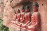Jiajiang_Qianfoyan_026_04282009 - Red statues at Qianfoyan