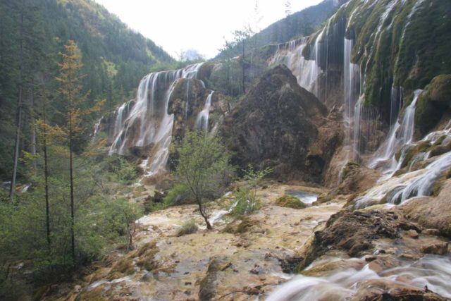 Jiuzhaigou_146_04302009 - Another look at the Pearl Shoal Waterfall
