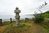 Juroku_Rakan_Iwa_140_07082023 - Checking out some pillar at the Juroku Rakan Iwa site