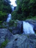 Kaiate_Falls_004_11122004 - Looking up at the upper drops of Kaiate Falls during my morning visit