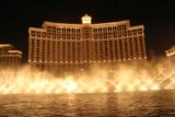 Las_Vegas_17_359_04222017 - The fountain show starting once again at the Bellagio