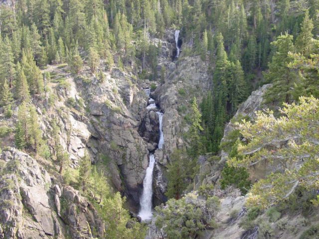 Leavitt_Falls_003_07042002 - Leavitt Falls
