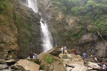 The Liangshan Waterfall was really a series of three distinct waterfalls all on the Niujiaowan Stream.  The view of the first waterfall was the most accessible and it had a modest 20m drop or so...