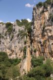 Linarejos_061_05292015 - The cliff containing the Cascada de Linarejos