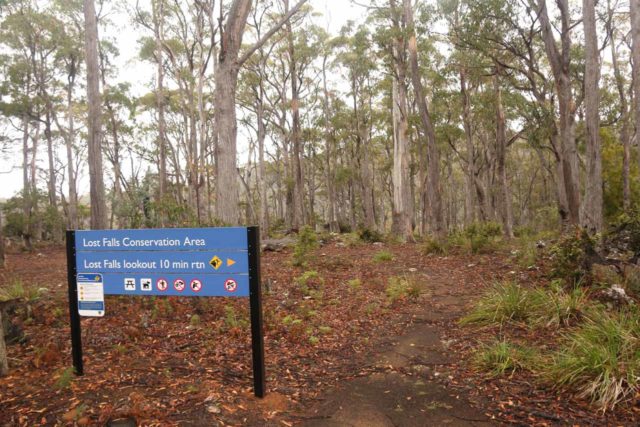 Lost_Falls_Tassie_010_11252017 - The signage at the trailhead, which was now blue and more modern looking instead of the old green sign that was here on our first visit