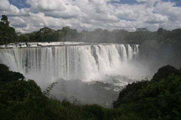 Lumangwe_Falls_028_05302008