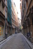Lyon_021_20120509 - a charming narrow cobblestoned street