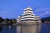 Matsumoto_048_10192016 - They turned on the lights to the Matsumoto Castle after about 5:30pm