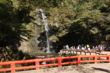 The Minoh Waterfall was a waterfall that I anticipated visiting ever since a website visitor made a very well-written submission about it a few years ago...