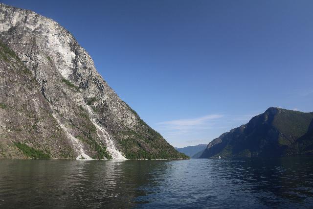 The Nærøyfjord cruise encompasses both Nærøyfjord and Aurlandsfjord. Shown here is the confluence of the two fjords just before entering Nærøyfjorden