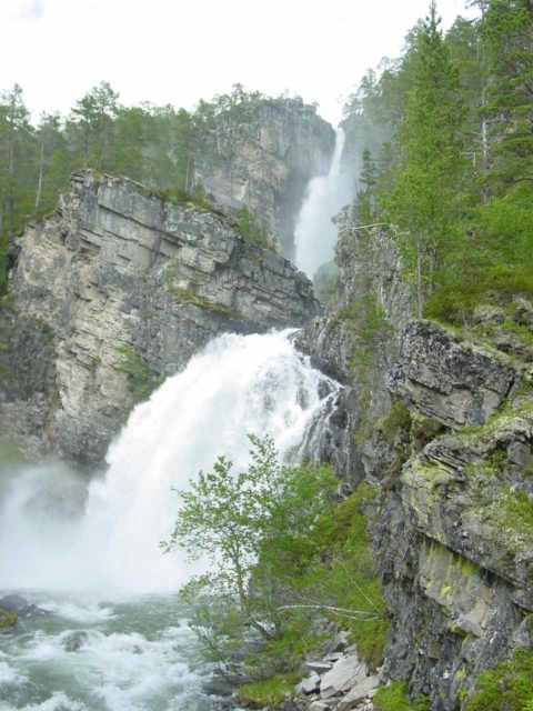 Naustafossen_004_07032005 - Nauståfossen